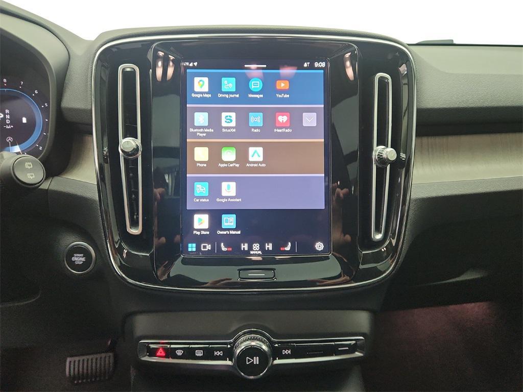 used 2023 Volvo XC40 car, priced at $22,222