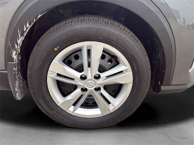 new 2025 Nissan Kicks car, priced at $22,097