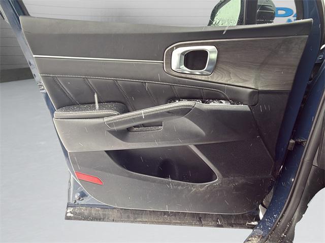 used 2024 Kia Sorento car, priced at $32,878