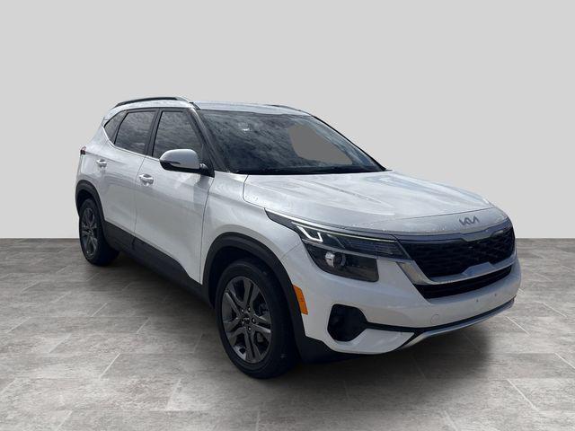 used 2022 Kia Seltos car, priced at $16,912