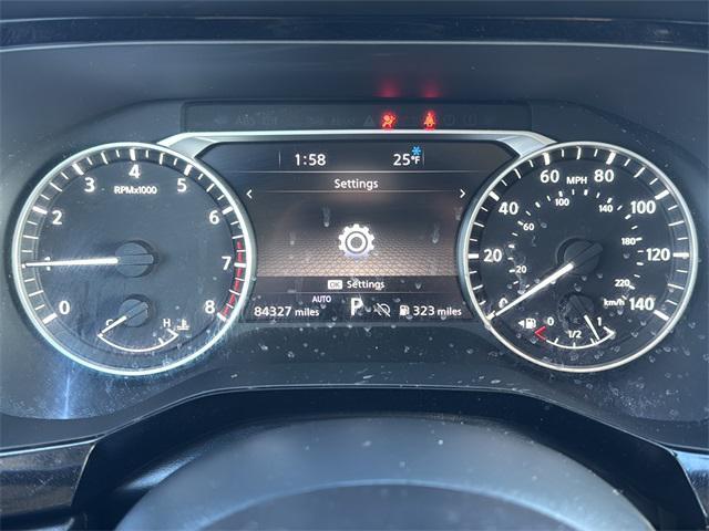 Pearl White Tricoat 2023 Nissan Pathfinder SL 4WD