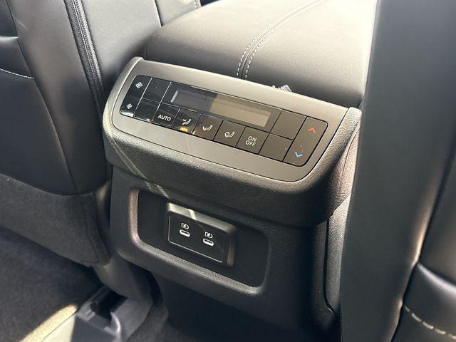 new 2026 Nissan Pathfinder car, priced at $41,548