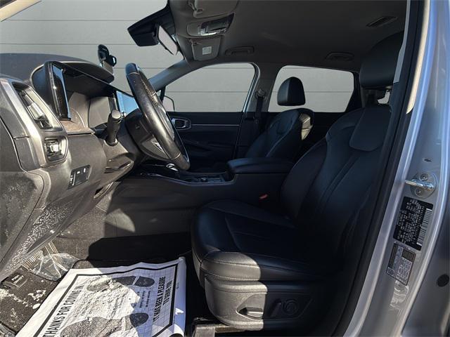 used 2022 Kia Sorento car, priced at $25,370