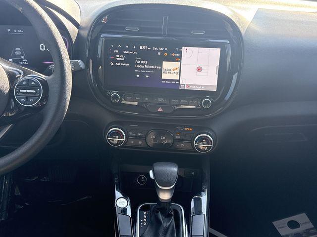 used 2023 Kia Soul car, priced at $16,847