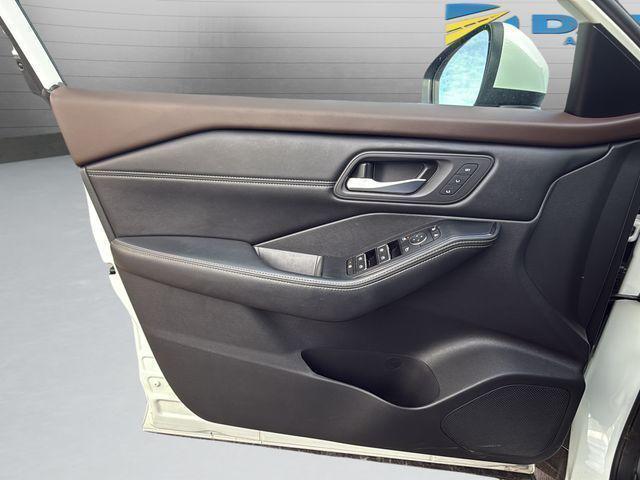 used 2023 Nissan Rogue car, priced at $19,017