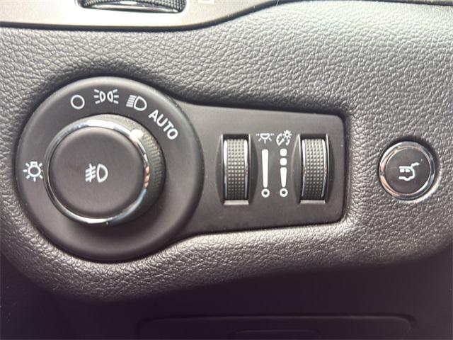 used 2020 Jeep Cherokee car, priced at $16,990