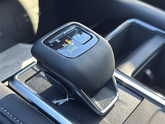 new 2026 Nissan Pathfinder car, priced at $46,166