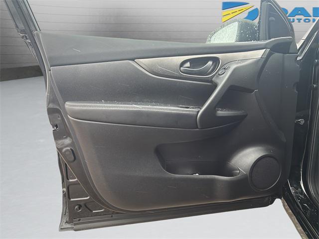 used 2019 Nissan Rogue Sport car, priced at $14,220