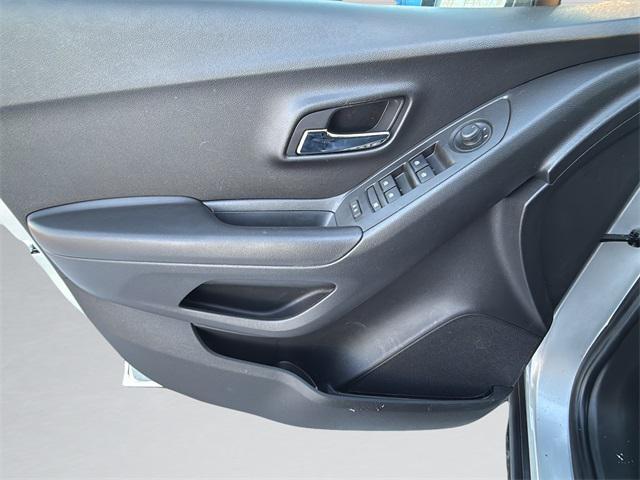 used 2020 Chevrolet Trax car, priced at $12,690