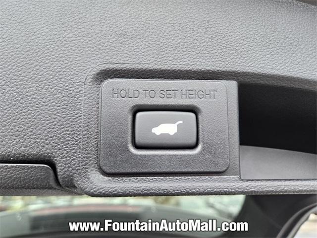 used 2025 Acura RDX car, priced at $44,997