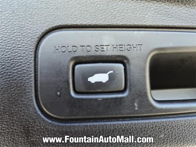 used 2023 Acura MDX car, priced at $34,997