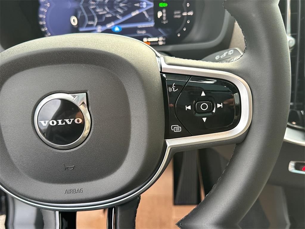 new 2026 Volvo XC90 Plug-In Hybrid car, priced at $77,445