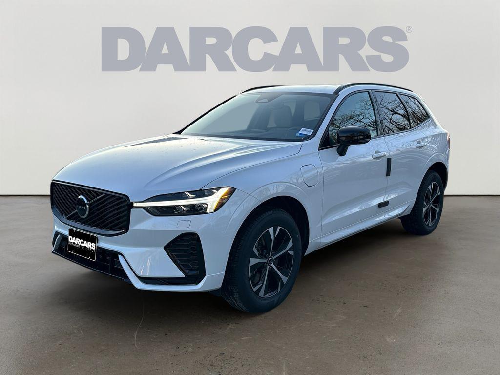 new 2026 Volvo XC60 Plug-In Hybrid car, priced at $60,695