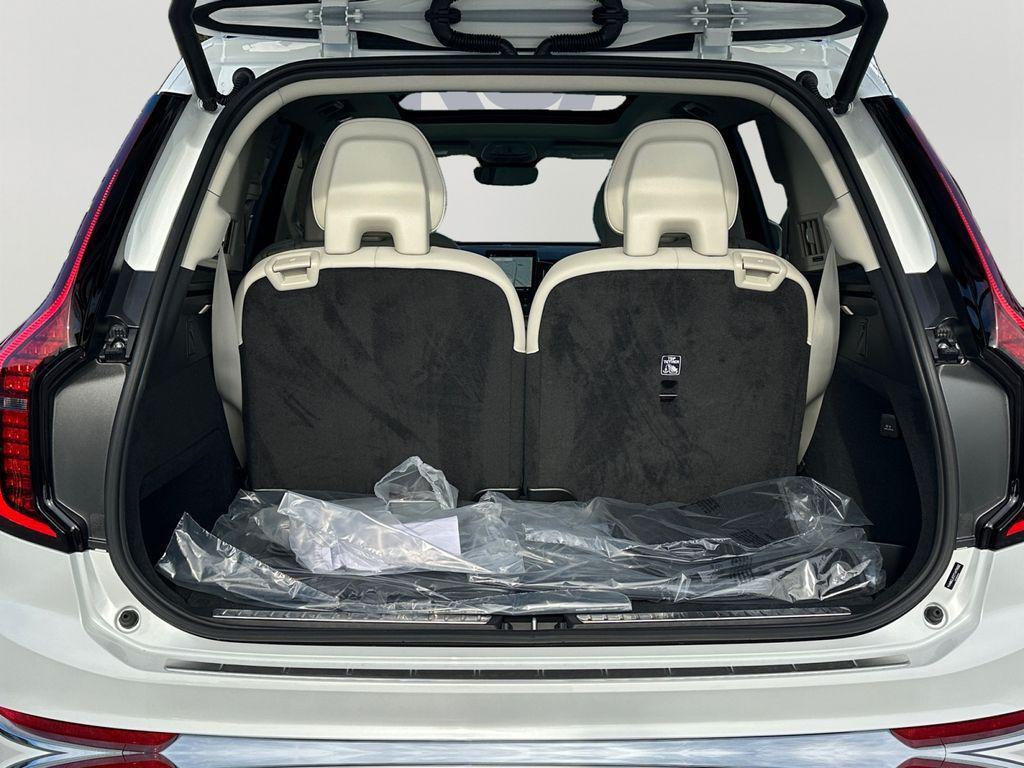 new 2026 Volvo XC90 car, priced at $72,340
