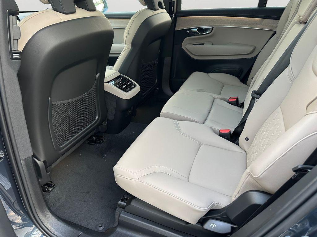 new 2026 Volvo XC90 car, priced at $70,145