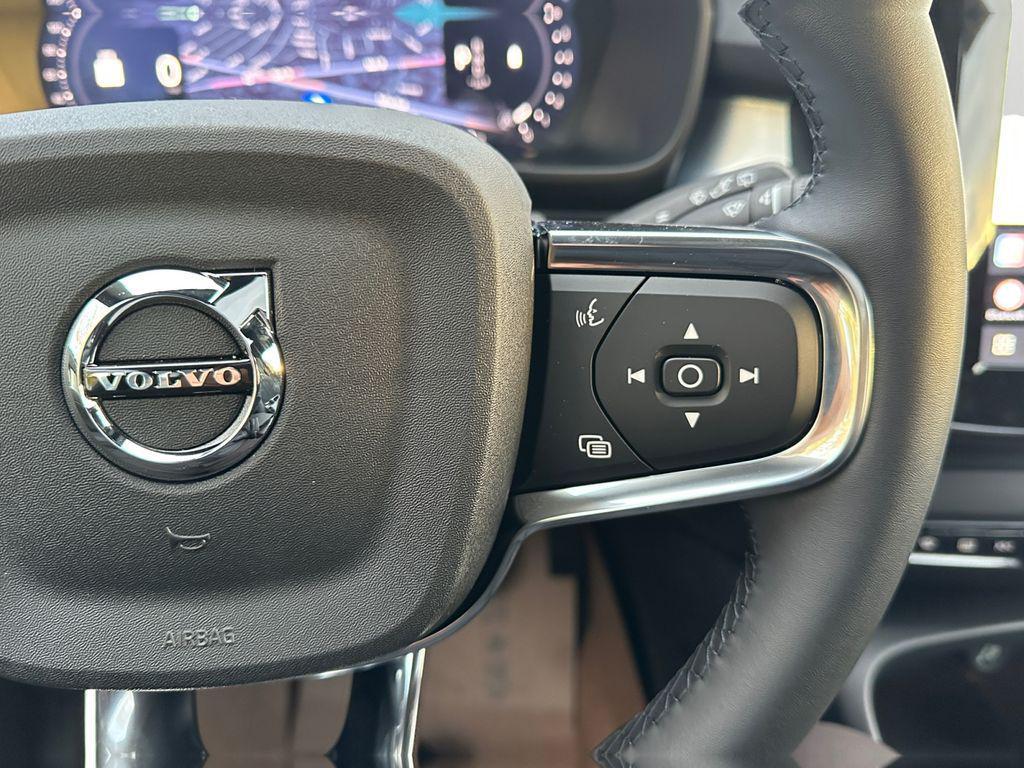 new 2026 Volvo XC40 car, priced at $54,723