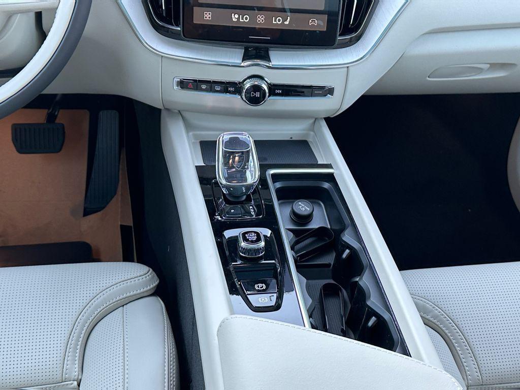 new 2026 Volvo XC60 Plug-In Hybrid car, priced at $74,673