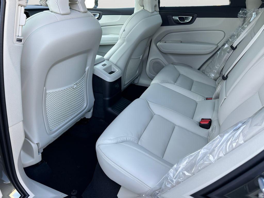 new 2026 Volvo XC60 Plug-In Hybrid car, priced at $74,673