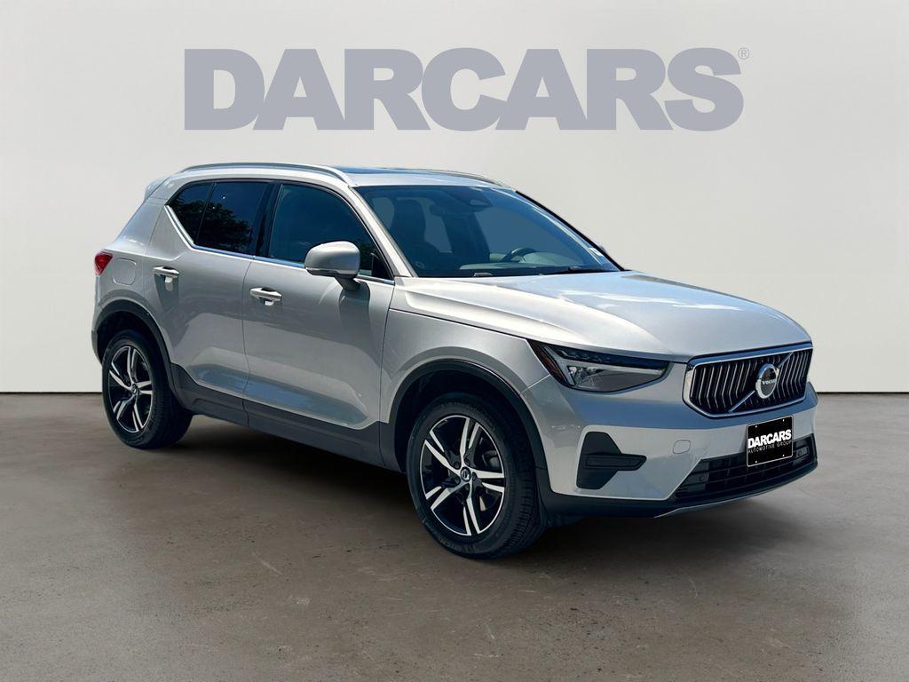 used 2025 Volvo XC40 car, priced at $31,189