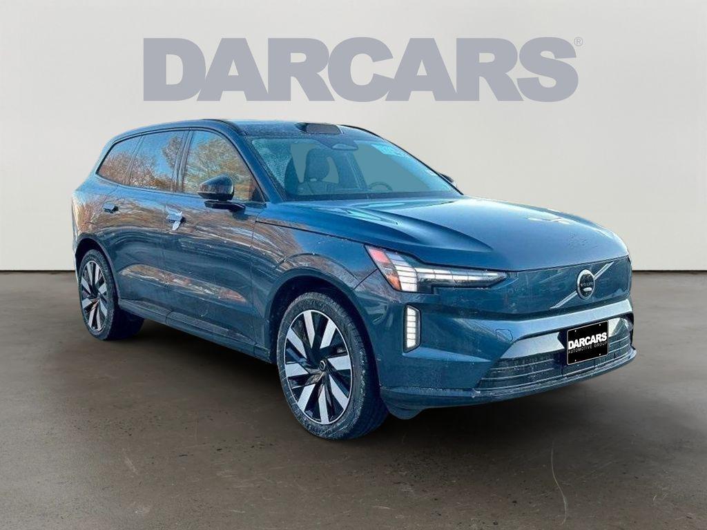 new 2025 Volvo EX90 car, priced at $92,250