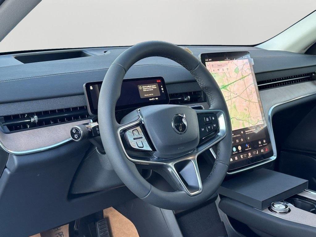 new 2025 Volvo EX90 car, priced at $92,250