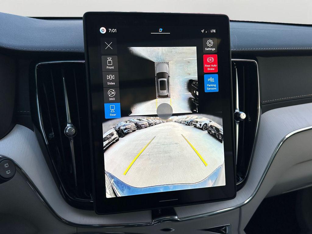 new 2026 Volvo XC60 Plug-In Hybrid car, priced at $75,473