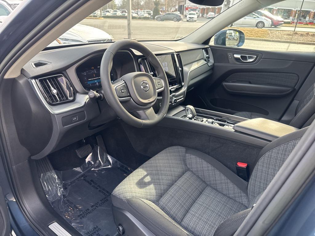 used 2023 Volvo XC60 car, priced at $26,900