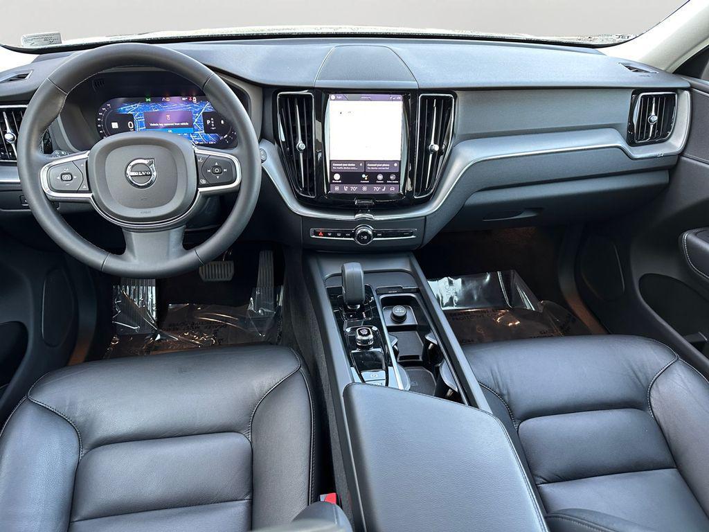 used 2023 Volvo XC60 car, priced at $29,700