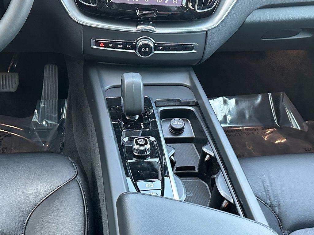 used 2023 Volvo XC60 car, priced at $29,700