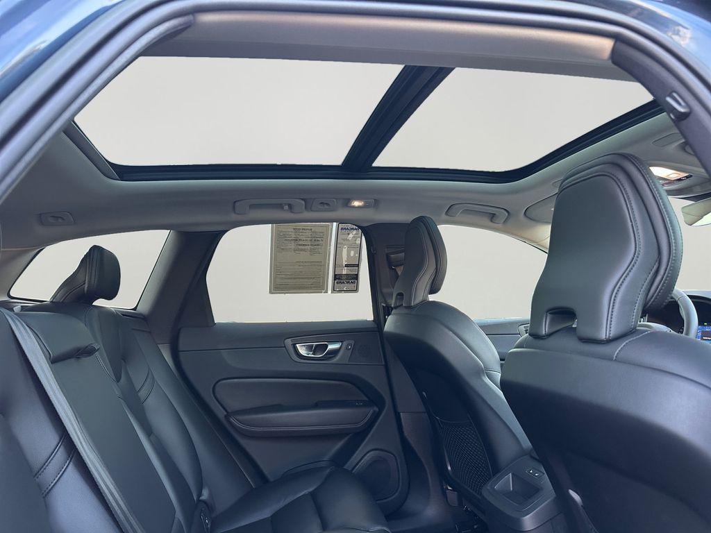 used 2023 Volvo XC60 car, priced at $29,700