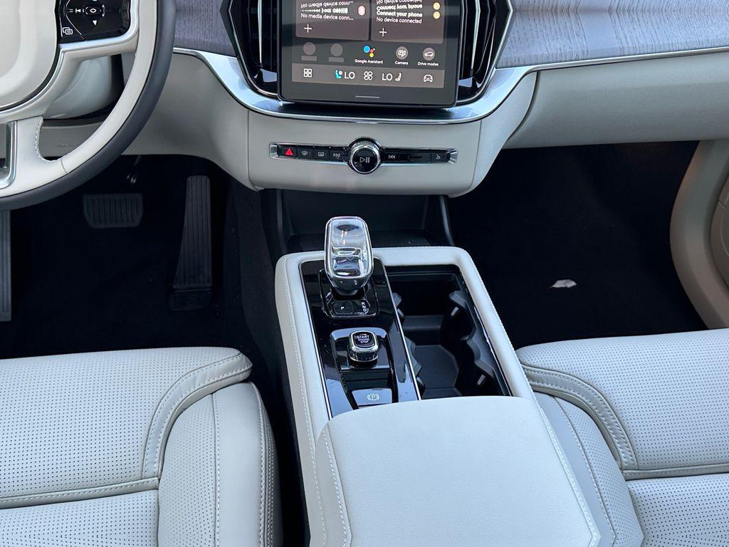 new 2026 Volvo XC90 car, priced at $76,248