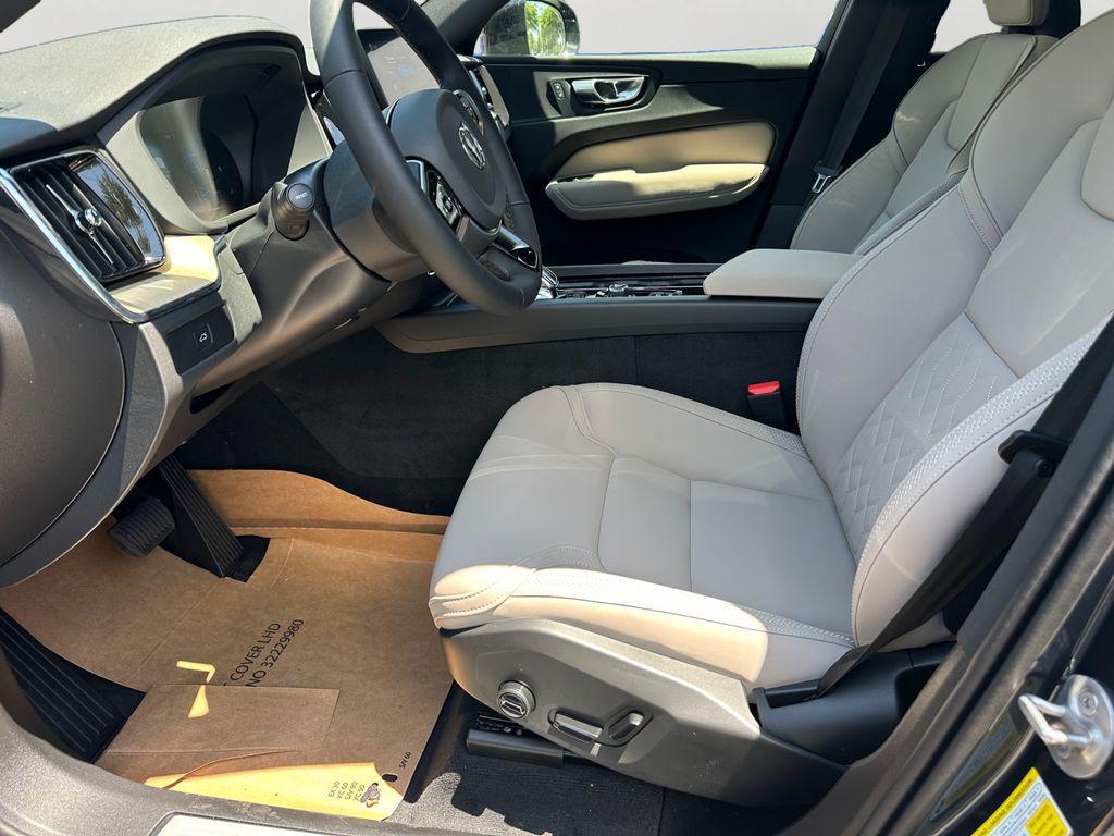 new 2026 Volvo XC60 car, priced at $57,423