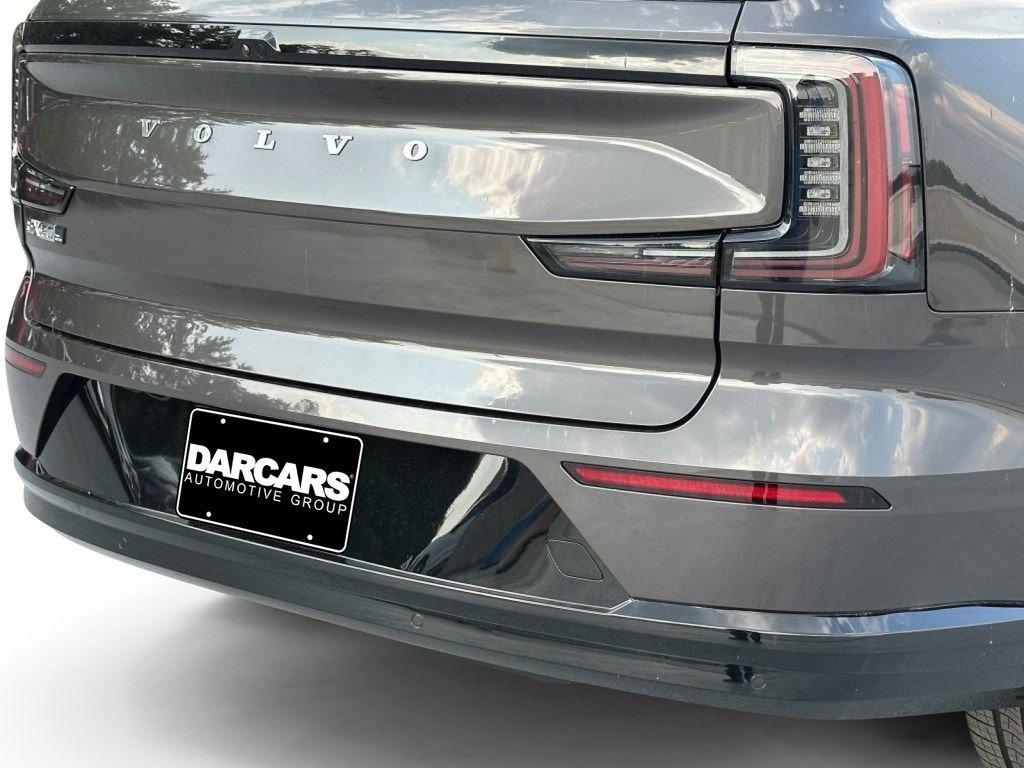 new 2025 Volvo EX90 car, priced at $82,390