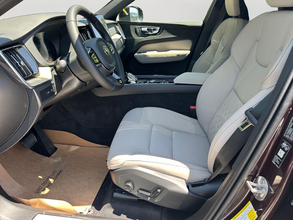 new 2026 Volvo XC60 Plug-In Hybrid car, priced at $68,913