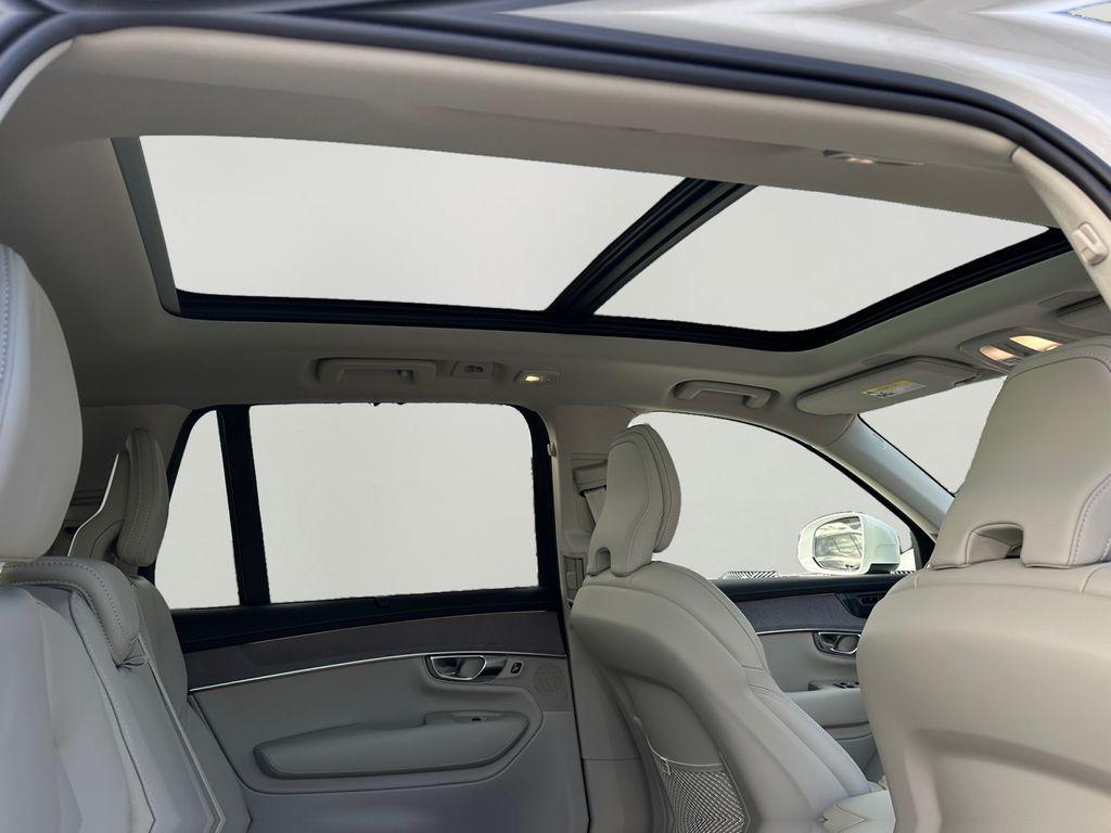 new 2026 Volvo XC90 car, priced at $71,645