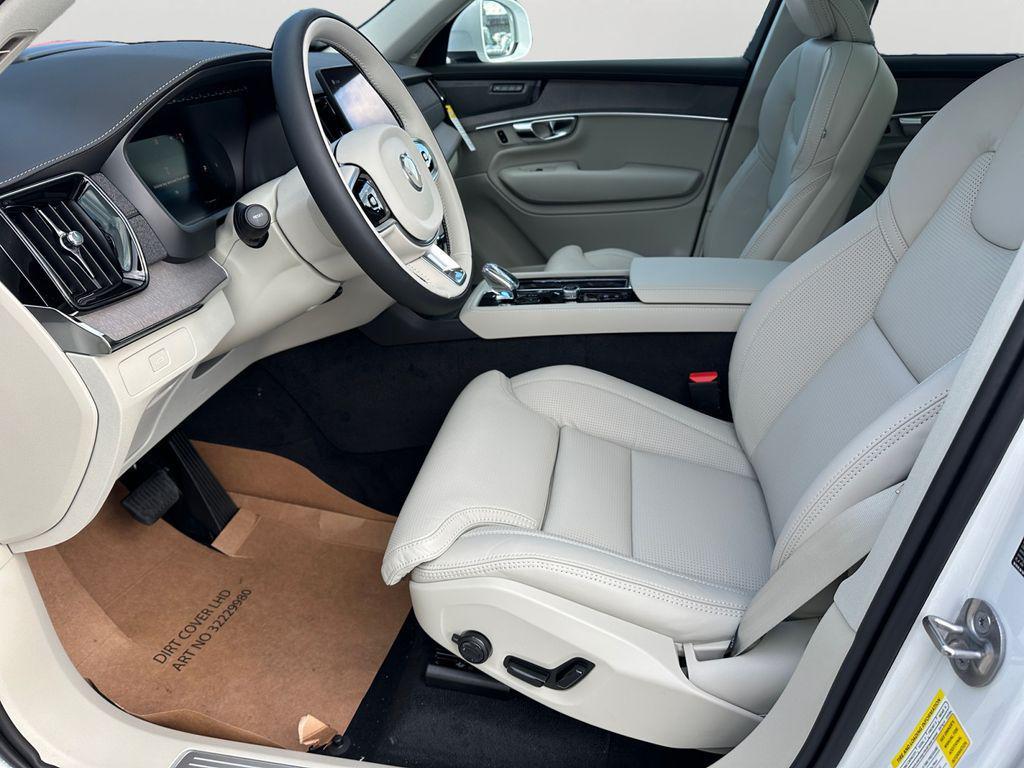 new 2026 Volvo XC90 car, priced at $71,645