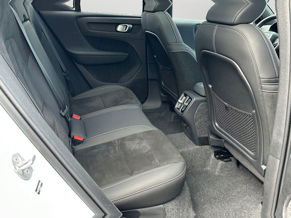 used 2025 Volvo XC40 car, priced at $31,987