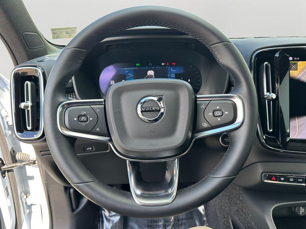 used 2025 Volvo XC40 car, priced at $31,987