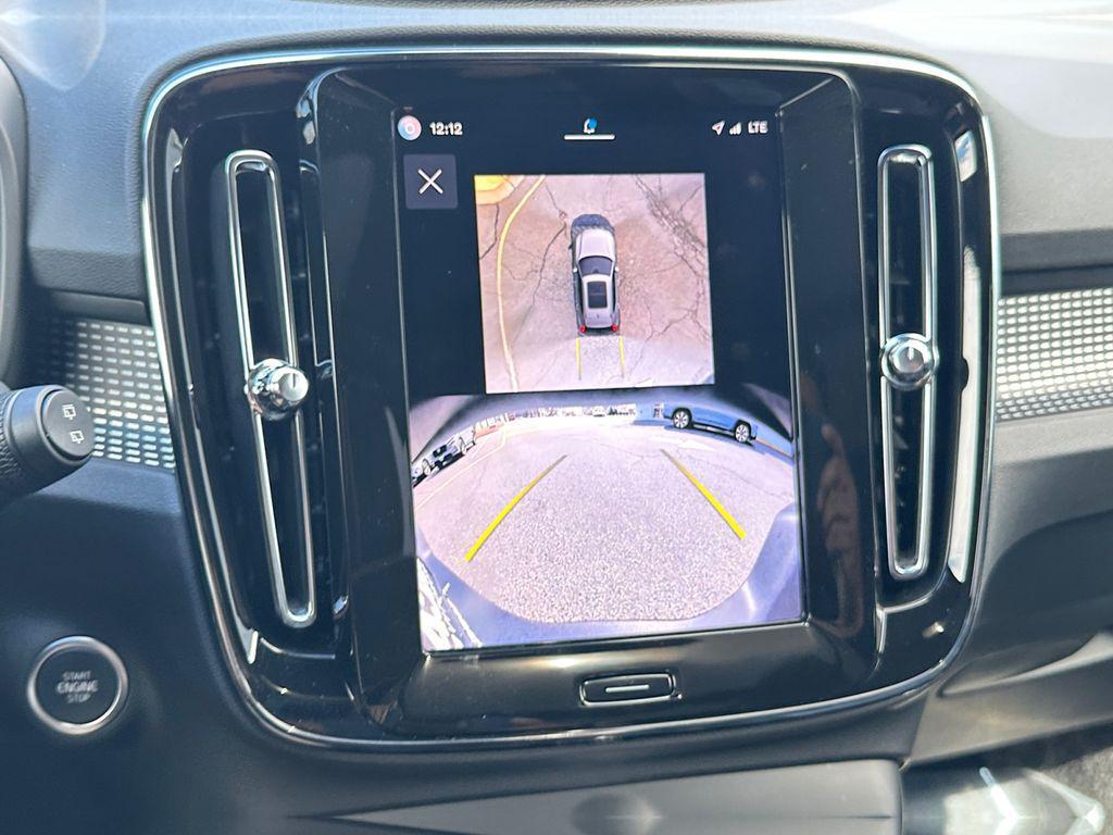 used 2025 Volvo XC40 car, priced at $31,987