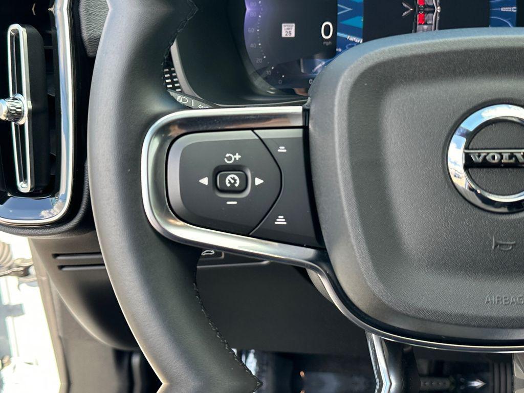 used 2025 Volvo XC40 car, priced at $31,987