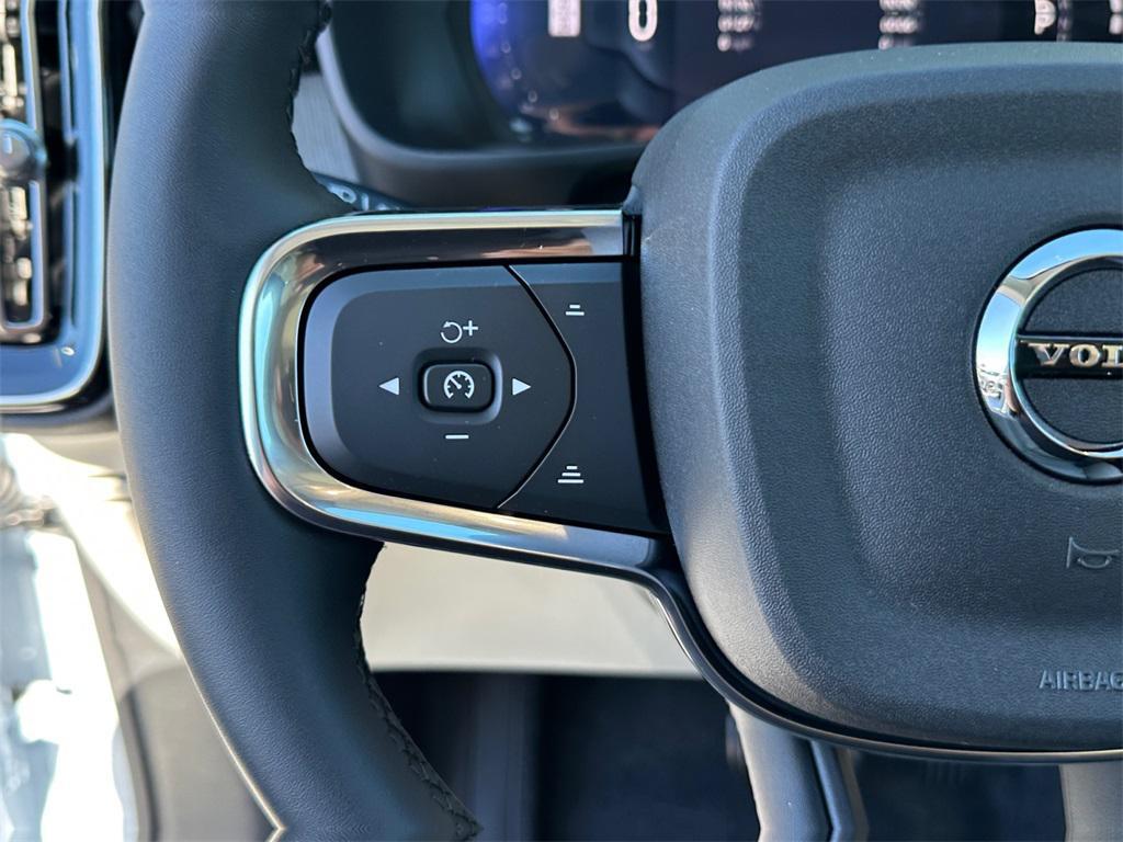 new 2026 Volvo XC40 car, priced at $50,095