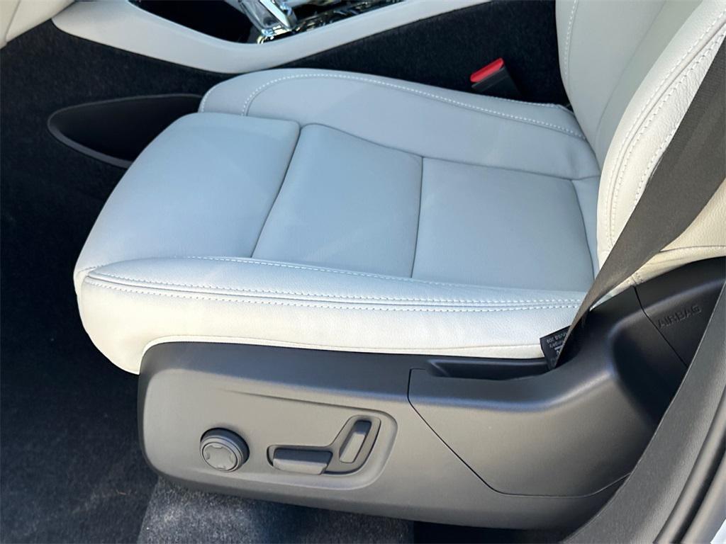 new 2026 Volvo XC40 car, priced at $50,095