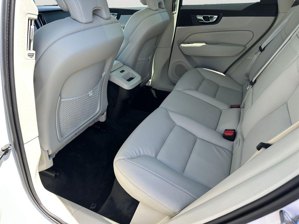 used 2021 Volvo XC60 car, priced at $26,900