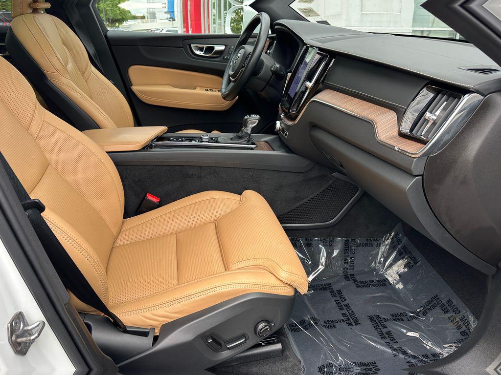 used 2021 Volvo XC60 car, priced at $26,489