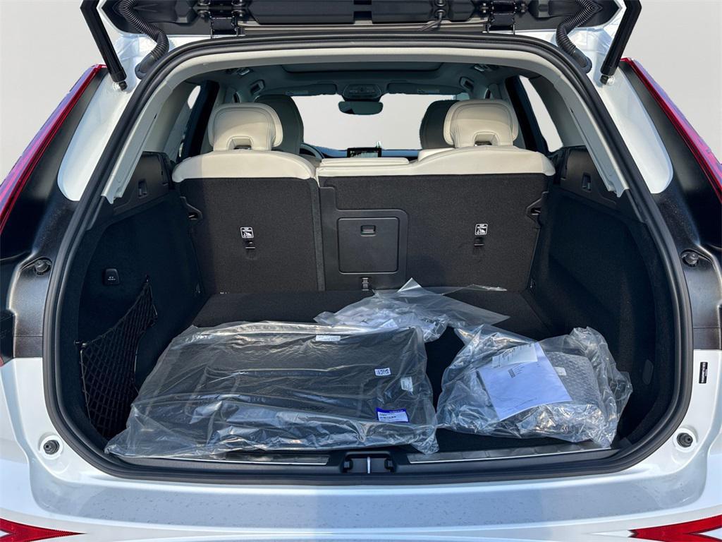 new 2026 Volvo XC60 Plug-In Hybrid car, priced at $72,395