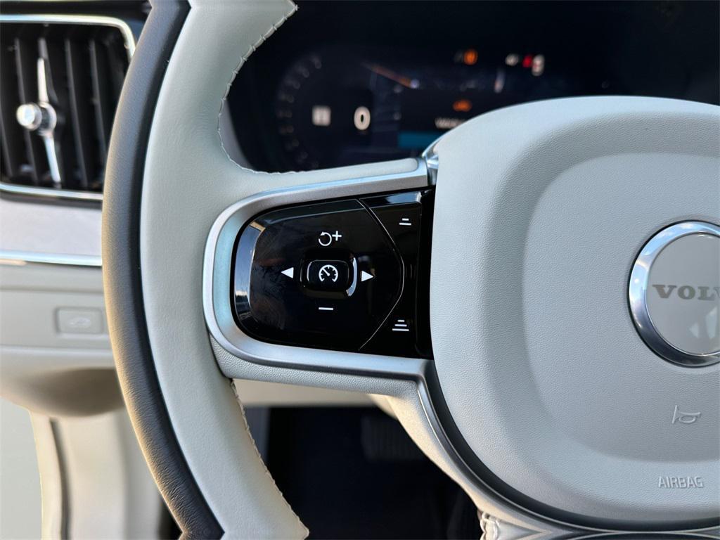 new 2026 Volvo XC60 Plug-In Hybrid car, priced at $72,395