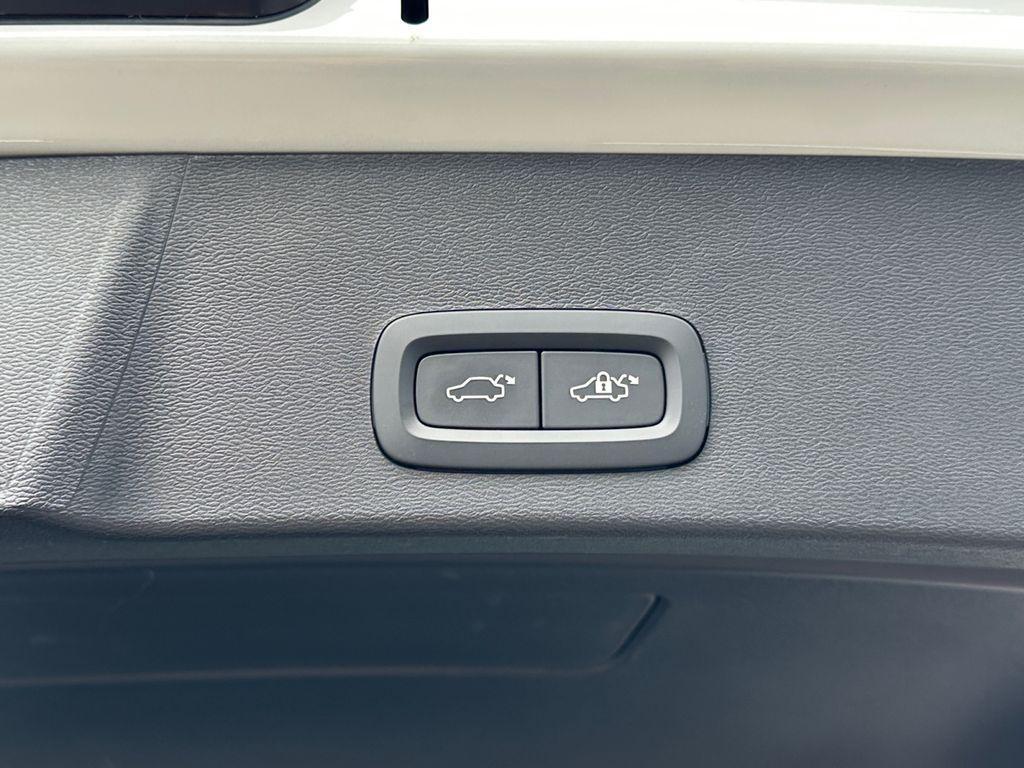 used 2025 Volvo XC40 car, priced at $28,497