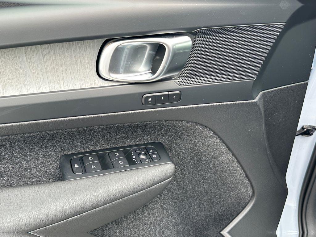 new 2026 Volvo XC40 car, priced at $46,595