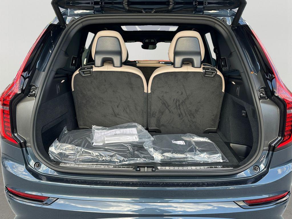 new 2026 Volvo XC90 car, priced at $71,645