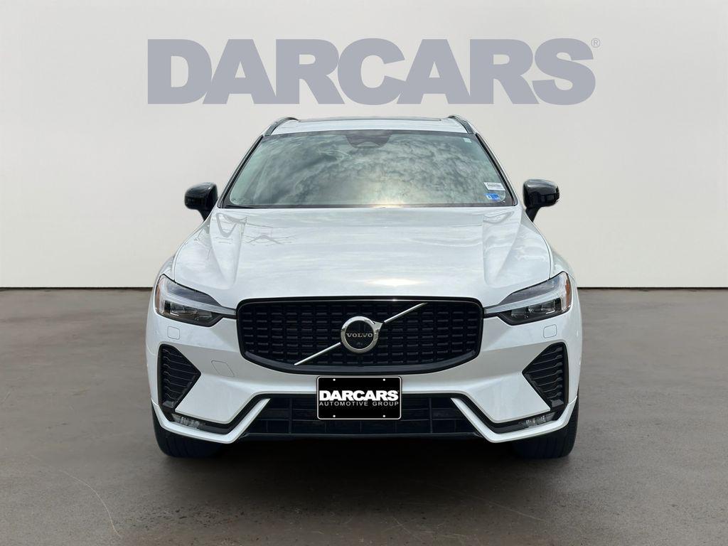 used 2023 Volvo XC60 car, priced at $37,589